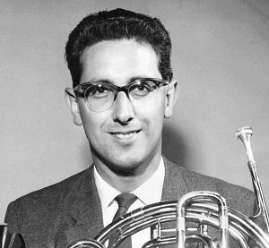 Portrait of musician Barry Tuckwell with his horn, circa 1965. (Photo by Don Smith/Radio Times/Getty Images)